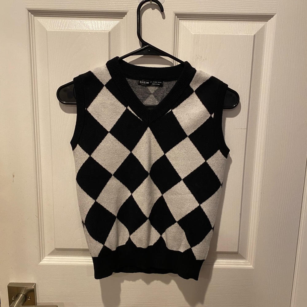 Shein Argyle Sweater Vest